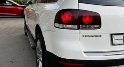 Volkswagen Touareg 2007 года за 8 999 999 тг. в Алматы – фото 2