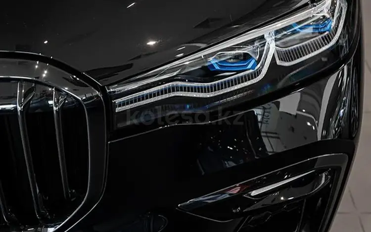 BMW X7 2021 года за 85 600 000 тг. в Алматы