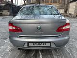 Skoda Superb 2012 годаүшін3 700 000 тг. в Алматы – фото 4