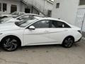 Hyundai Elantra 2023 годаfor8 500 000 тг. в Алматы – фото 2