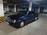 Mercedes-Benz E 230 1996 года за 3 700 000 тг. в Астана