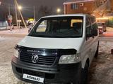 Volkswagen Transporter 2006 годаүшін8 300 000 тг. в Актобе – фото 2