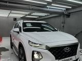 Hyundai Santa Fe 2018 года за 12 000 000 тг. в Караганда