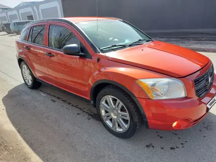 Dodge Caliber 2007 года за 3 900 000 тг. в Караганда – фото 2