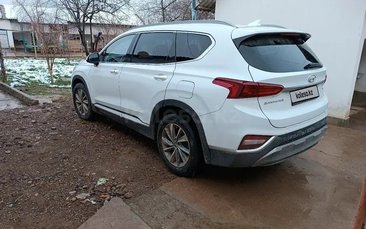 Hyundai Santa Fe 2019 года за 14 000 000 тг. в Шымкент