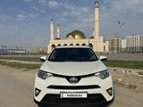 Toyota RAV4 2017 года за 10 500 000 тг. в Алматы
