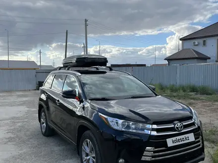 Toyota Highlander 2015 года за 16 800 000 тг. в Атырау – фото 5