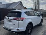 Toyota RAV4 2019 года за 14 000 000 тг. в Актобе – фото 4