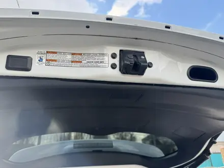 Toyota RAV4 2019 года за 14 000 000 тг. в Актобе – фото 13