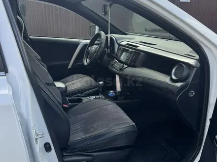 Toyota RAV4 2019 года за 14 000 000 тг. в Актобе – фото 11