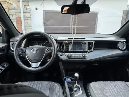 Toyota RAV4 2019 года за 14 000 000 тг. в Актобе – фото 14
