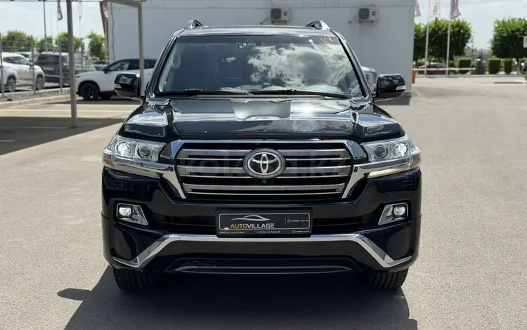 Toyota Land Cruiser 2015 года за 27 990 000 тг. в Астана