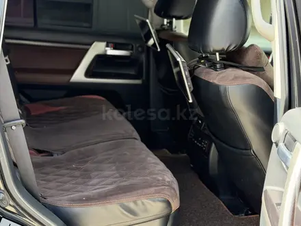 Toyota Land Cruiser 2015 года за 27 990 000 тг. в Астана – фото 10