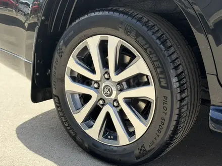 Toyota Land Cruiser 2015 года за 27 990 000 тг. в Астана – фото 12