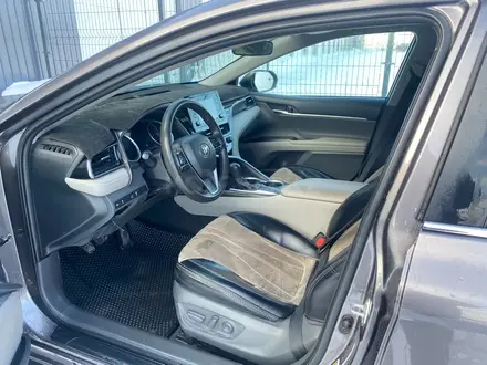 Toyota Camry 2021 года за 8 988 750 тг. в Астана – фото 7