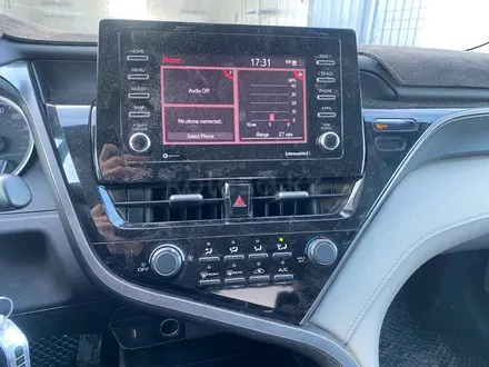 Toyota Camry 2021 года за 8 988 750 тг. в Астана – фото 9