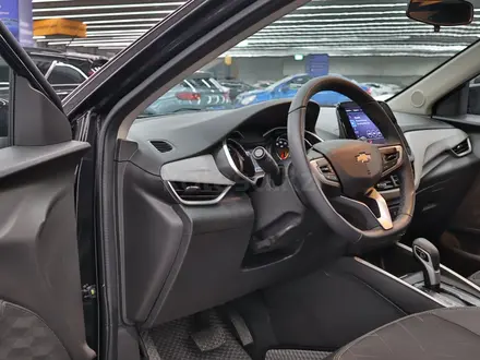Chevrolet Onix 2025 года за 6 100 000 тг. в Алматы – фото 10