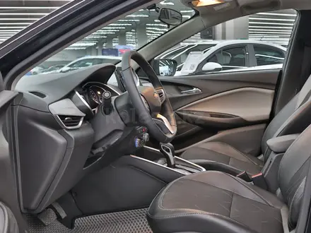 Chevrolet Onix 2025 года за 6 100 000 тг. в Алматы – фото 11