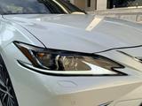 Lexus ES 250 2022 годаүшін23 000 000 тг. в Шымкент – фото 4