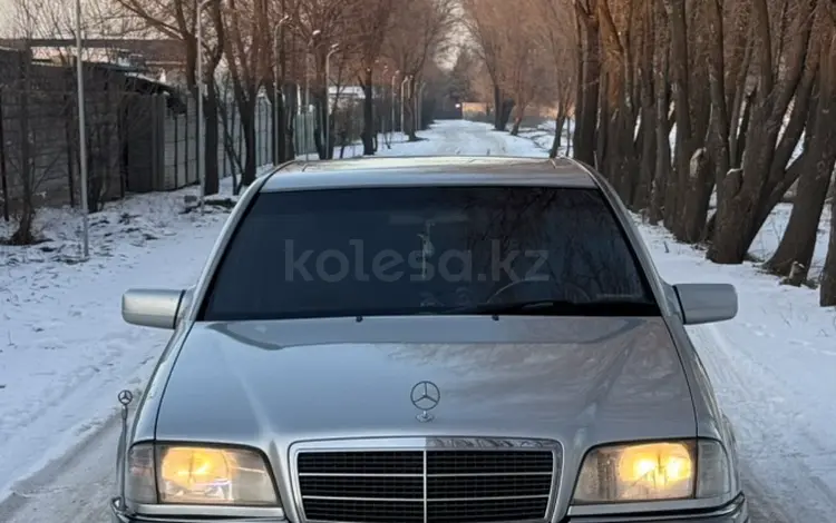 Mercedes-Benz C 220 1995 годаfor3 200 000 тг. в Алматы