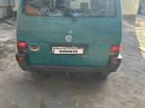 Volkswagen Multivan 1992 годаүшін3 000 000 тг. в Караганда – фото 3