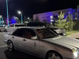 Mercedes-Benz E 280 1996 года за 2 900 000 тг. в Алматы – фото 4