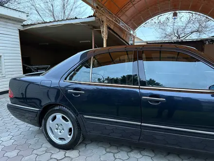 Mercedes-Benz E 280 1997 года за 3 750 000 тг. в Алматы – фото 22