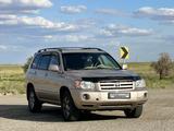 Toyota Highlander 2004 годаүшін5 900 000 тг. в Атырау