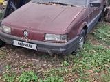 Volkswagen Passat 1991 годаүшін600 000 тг. в Есик