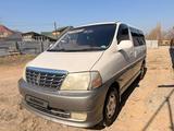 Toyota Grand Hiace 2002 годаүшін5 500 000 тг. в Алматы