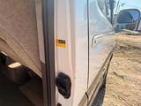 Toyota Grand Hiace 2002 годаүшін5 500 000 тг. в Алматы – фото 3