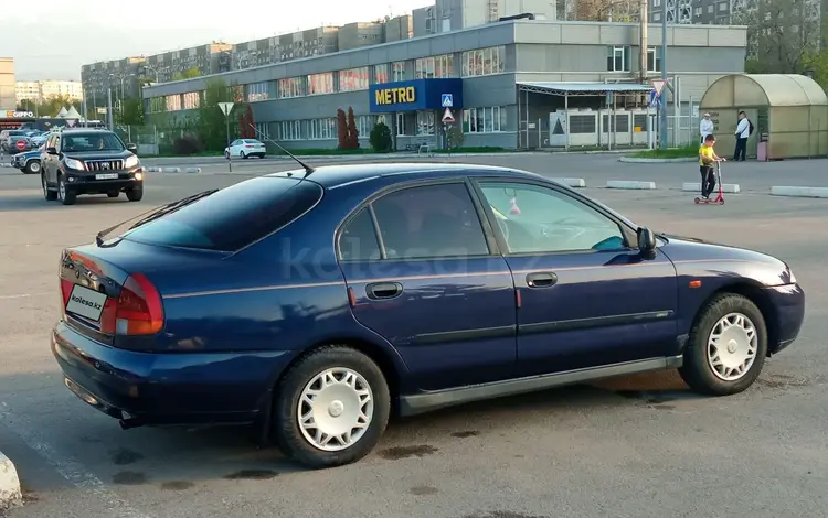 Mitsubishi Carisma 1995 года за 1 950 000 тг. в Алматы