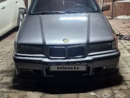 BMW 325 1993 года за 1 600 000 тг. в Алматы