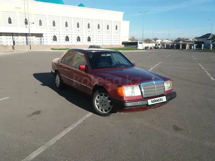 Mercedes-Benz E 200 1991 года за 1 600 000 тг. в Тараз – фото 6