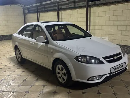 Chevrolet Lacetti 2023 года за 5 600 000 тг. в Туркестан – фото 2