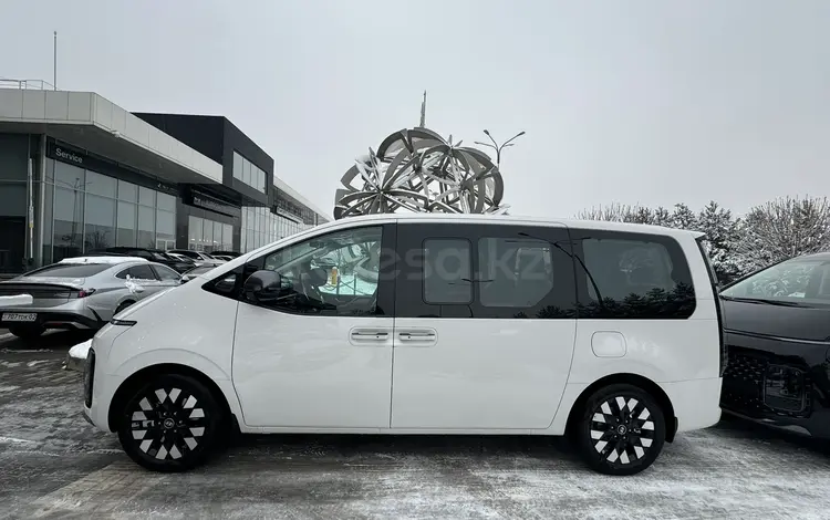 Hyundai Staria 2025 годаүшін31 300 000 тг. в Алматы