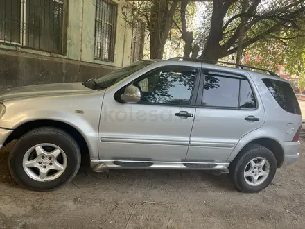 Mercedes-Benz ML 320 1998 года за 3 700 000 тг. в Кызылорда – фото 2