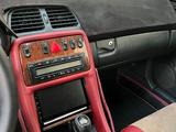 Mercedes-Benz CLK 320 2001 года за 2 700 000 тг. в Шымкент – фото 5