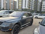 Volkswagen Touareg 2004 годаүшін3 600 000 тг. в Астана – фото 5