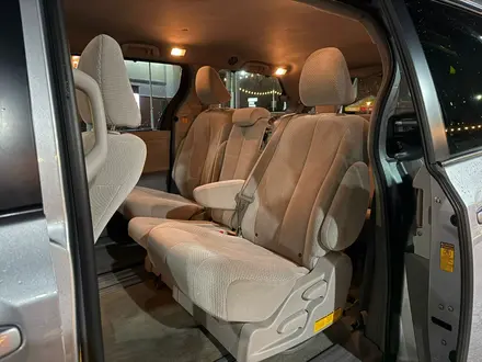 Toyota Sienna 2012 года за 14 000 000 тг. в Алматы – фото 6