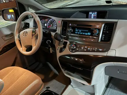 Toyota Sienna 2012 года за 14 000 000 тг. в Алматы – фото 10