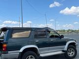 Toyota Hilux Surf 1995 года за 2 800 000 тг. в Калбатау – фото 2