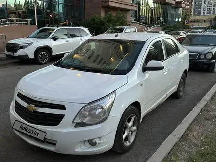 Chevrolet Cobalt 2014 года за 2 500 000 тг. в Астана