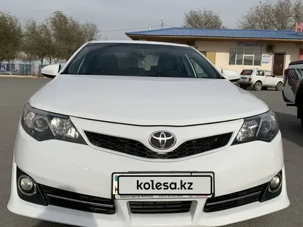 Toyota Camry 2012 года за 8 900 000 тг. в Жанаозен – фото 15