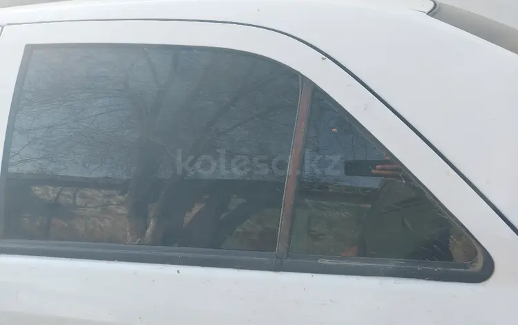 Дверные стекла Geely MK седан 2013г (кроме пер. L и зад. R)үшін12 000 тг. в Актобе