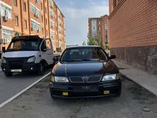 Nissan Maxima, 1999