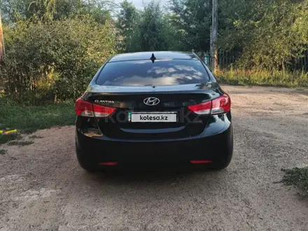 Hyundai Elantra 2011 года за 6 000 000 тг. в Уральск – фото 4