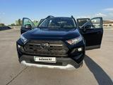 Toyota RAV4 2020 годаүшін16 500 000 тг. в Алматы – фото 2