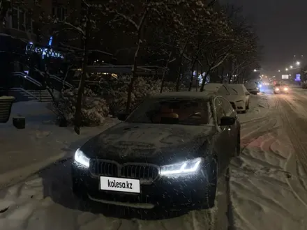BMW 520 2020 года за 23 000 000 тг. в Алматы – фото 15