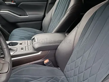 Toyota Highlander 2022 года за 25 200 000 тг. в Алматы – фото 4